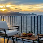 Born In Blue Hotel apartamentowy Kaş